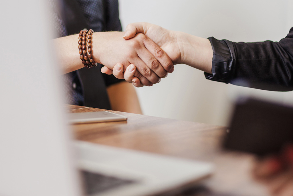 درخواست همکاری